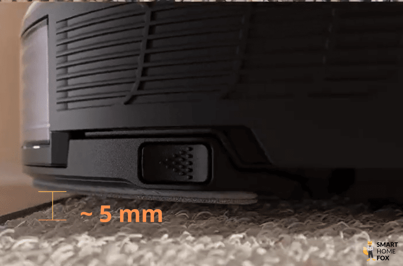 Die Wischplatte des Roborock S8 Plus wird beim Befahren des Teppichs um 5 mm angehoben.